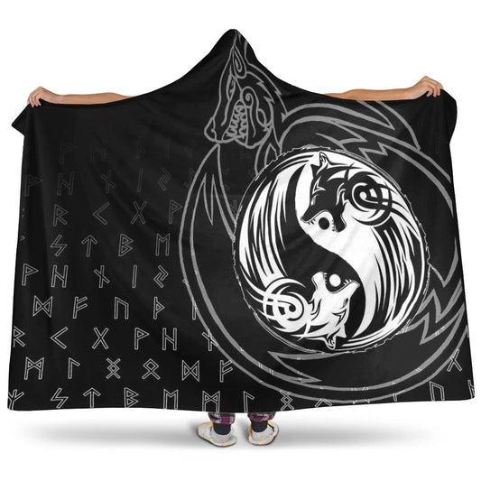 VikingStyle Hooded Blanket - Skoll and Hati Hooded Blanket A94