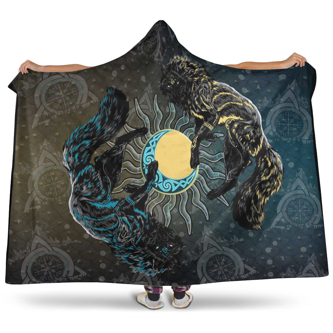 VikingStyle Hooded Blanket -Skoll and Hati Gradiant Style Hooded Blanket A94