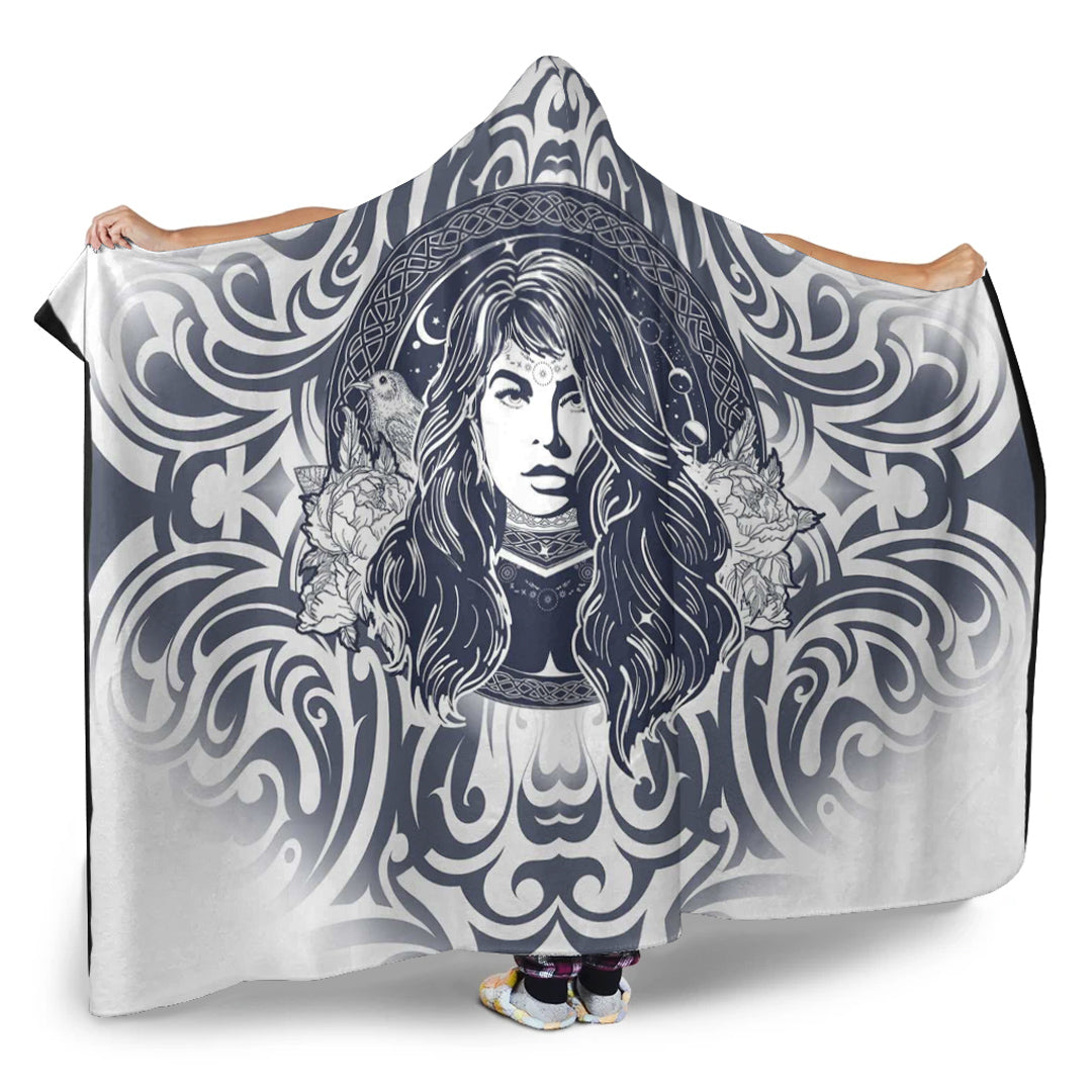 VikingStyle Hooded Blanket - Celtic Wicca Sorceress Blanket A35