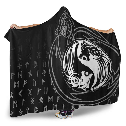 VikingStyle Hooded Blanket - Skoll and Hati Hooded Blanket A94