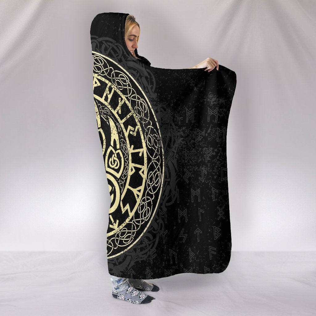 Viking Style Hooded Blanket Wolf A7